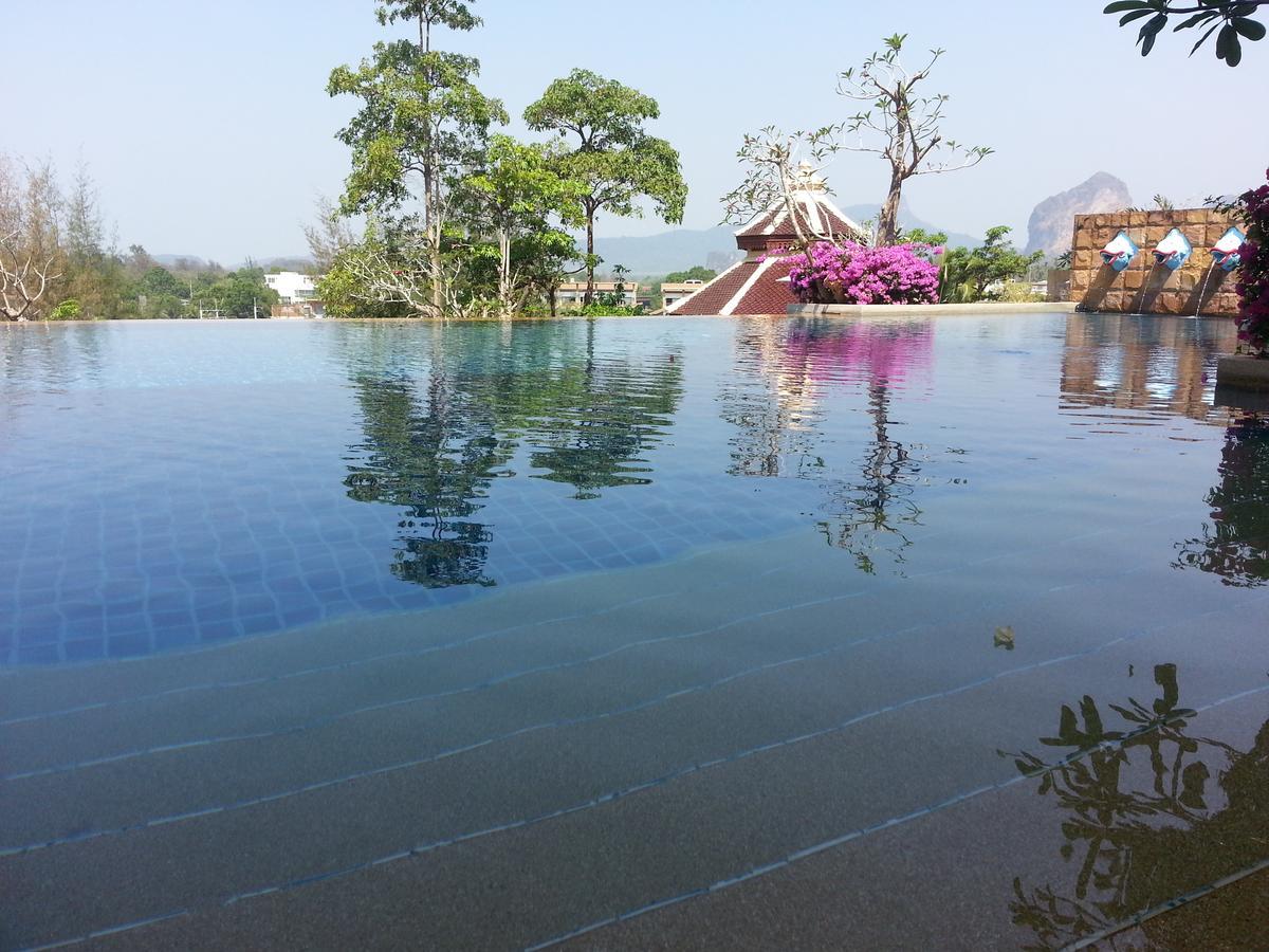 Pavilion Queen'S Bay Ao Nang Bagian luar foto