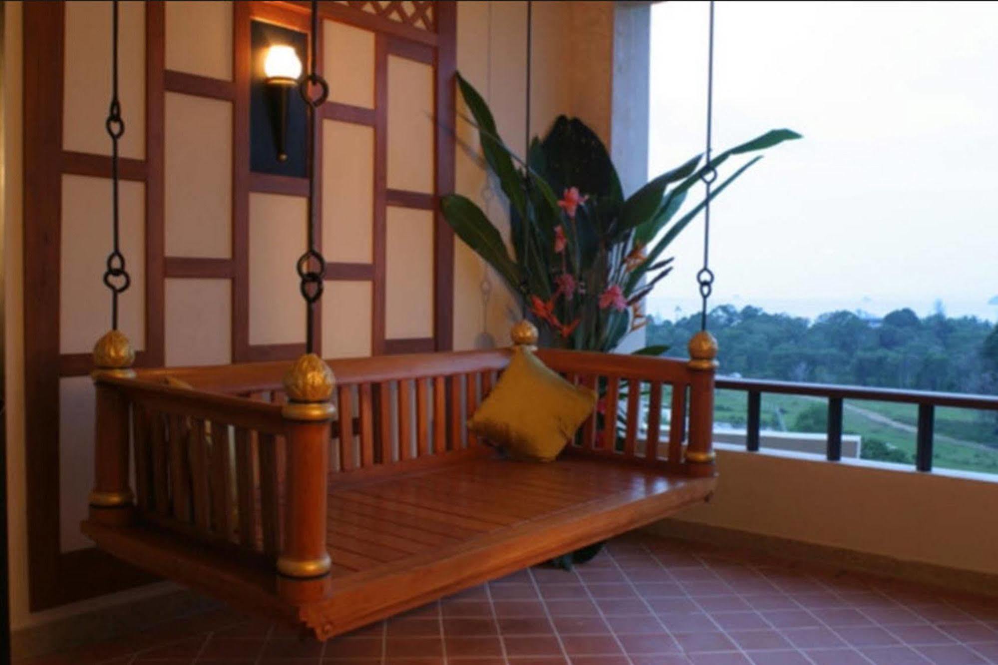 Pavilion Queen'S Bay Ao Nang Interior foto