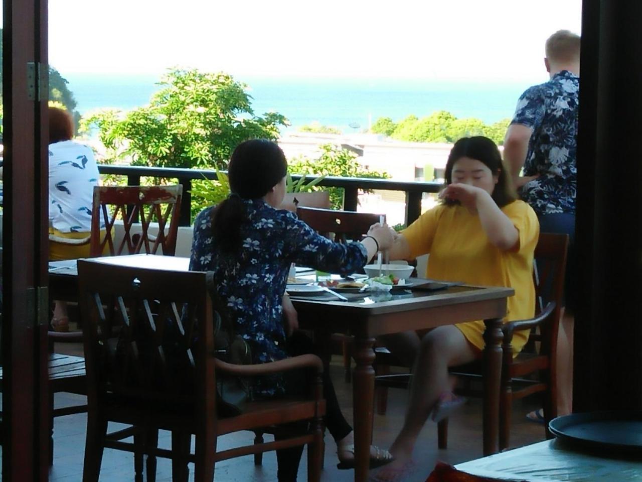 Pavilion Queen'S Bay Ao Nang Bagian luar foto